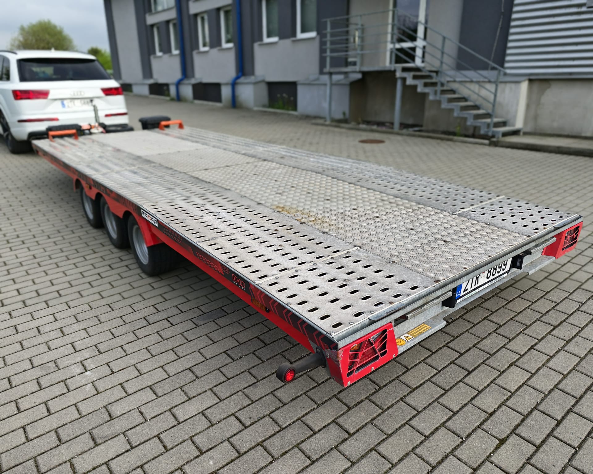 Vozík plato, autopřepravník, skupina BE, do 3500kg — foto 4
